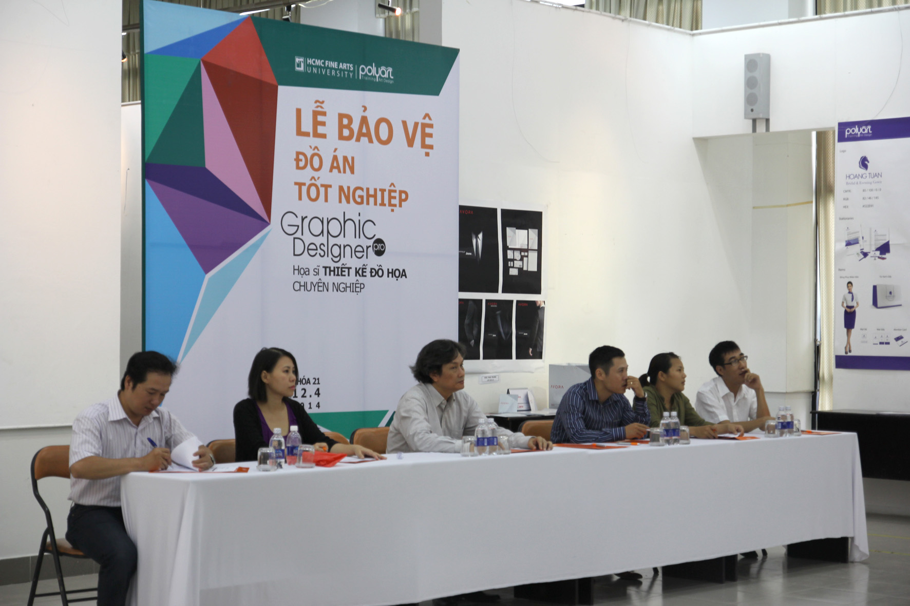 le bao ve tot nghiep khoa 21 img07